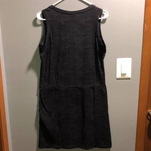 BRAND NEW WOMANS SOFT SHIRT DRESS SIZE SMALL WITH 2 FRONT POCKETS! NWOT! - Picture 3 of 3